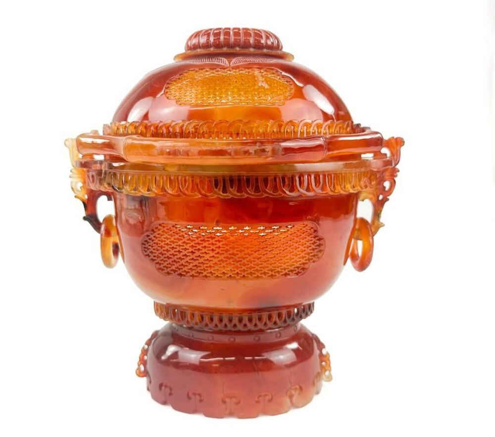 Qing Dynasty Chinese Carved Carnelian Agate Censor with Cover